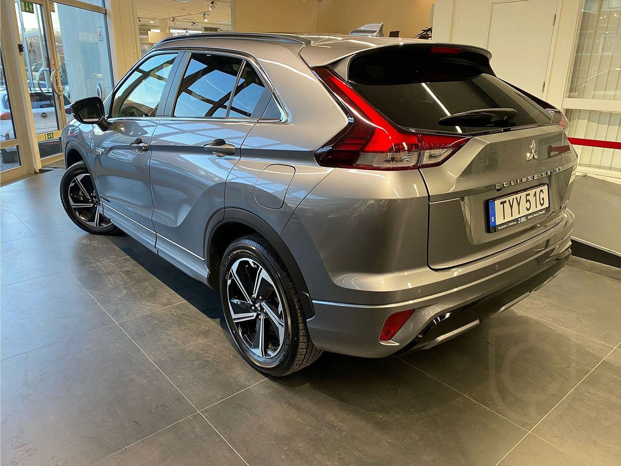 Mitsubishi Eclipse cross Business Instyle PHEV 2.4