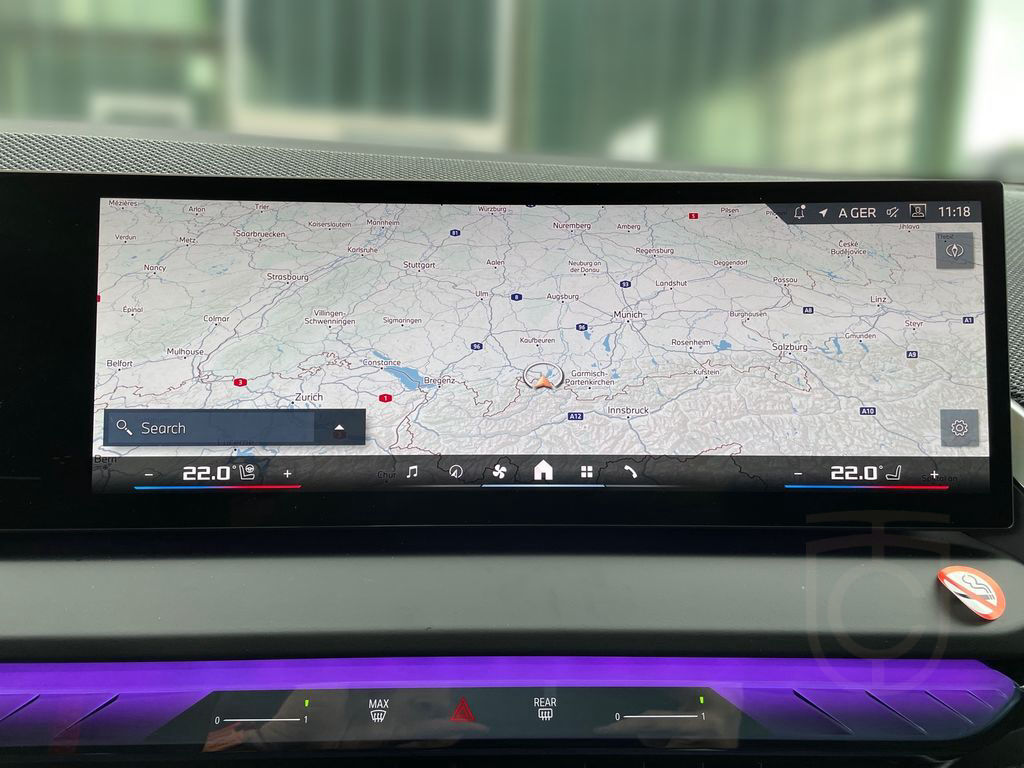BMW X3 M50 xDrive ad.LED AHK KeyLess Pano DA+ H/K ak