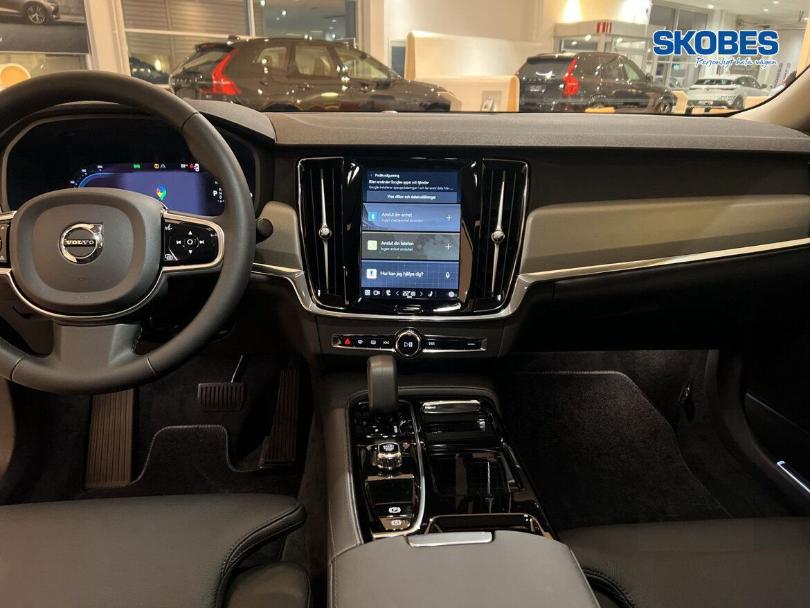 Volvo S90 Recharge T8 Plus Bright