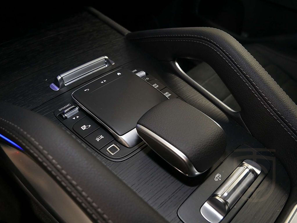 Mercedes-Benz GLE 350 de 4M Coupé+AMG+AHK+DISTRONIC+PANO+NIGHT