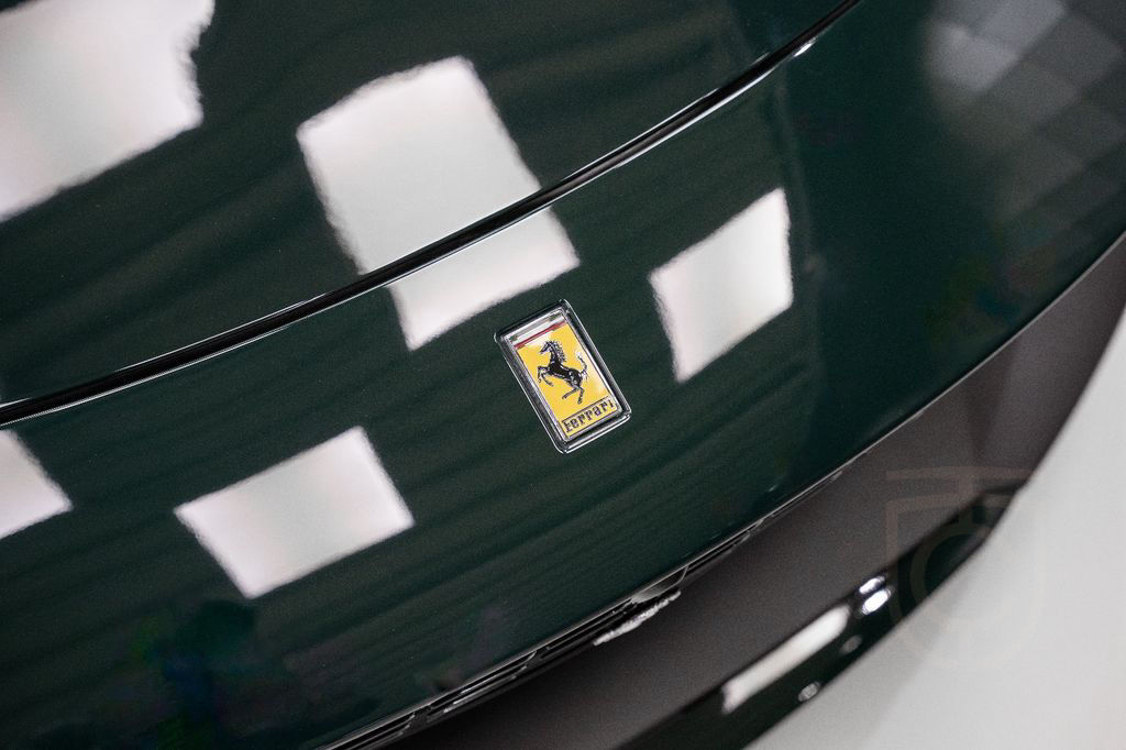 Ferrari Roma Spider 2025 GREEN/BEIGE MAGNERIDE