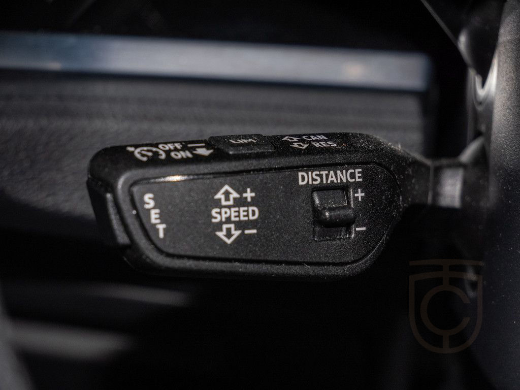 Audi RS Q3 Sportback 2.5 TFSI quattro ACC PANO SONOS