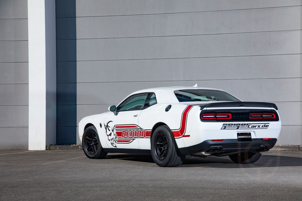 Dodge Challenger SRT Demon 170