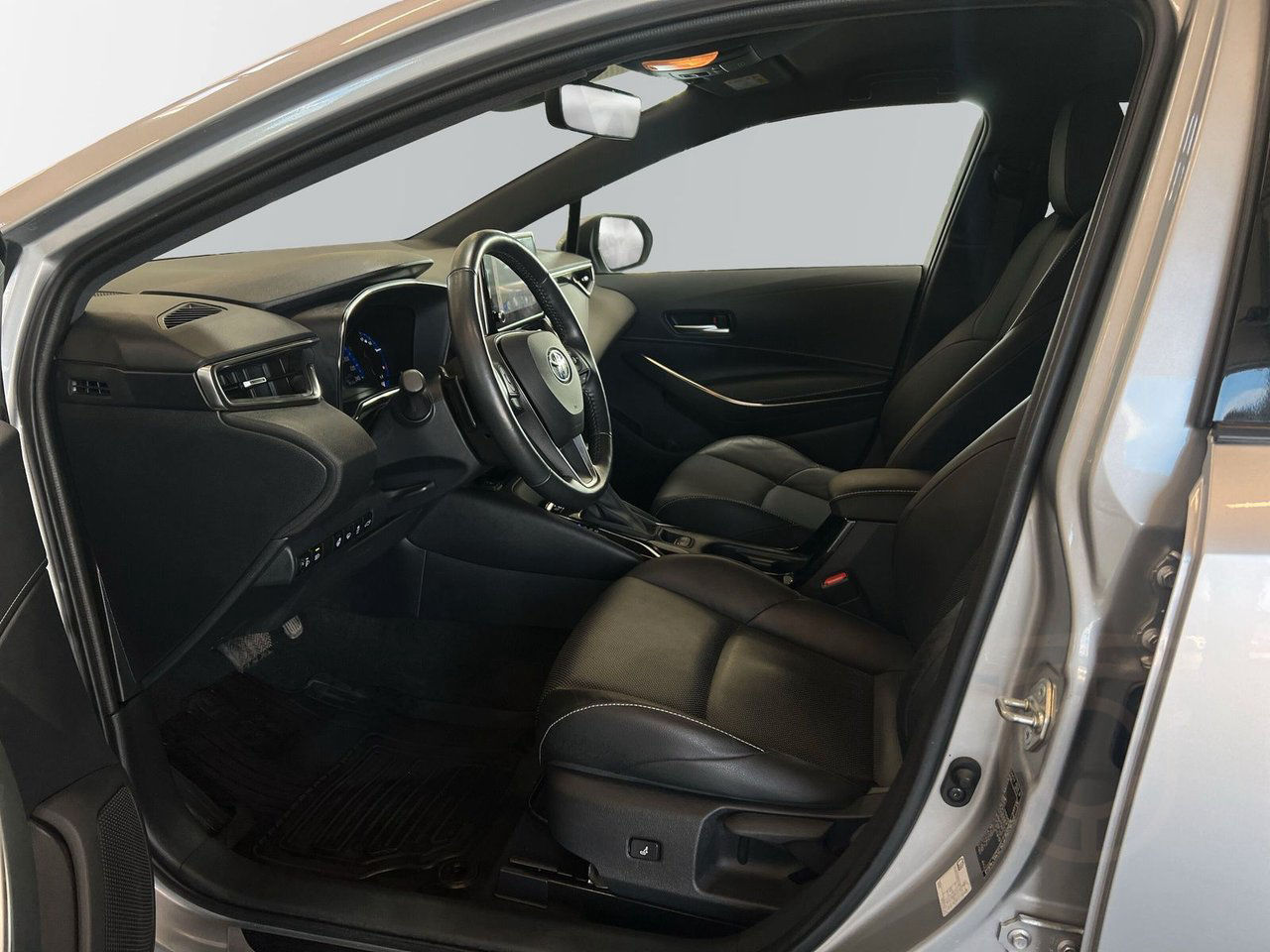 Toyota Corolla TREK Hybrid e-CVT Trek