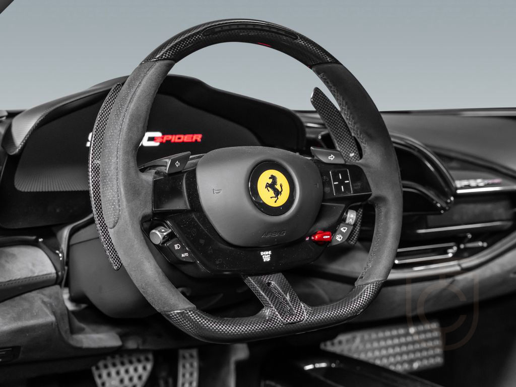 Ferrari SF90 Spyder | 1.Hand | Carbon | Lift | AFS |