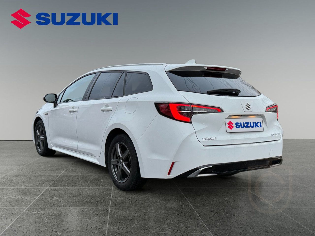 Suzuki Swace Hybrid e-CVT Select ink