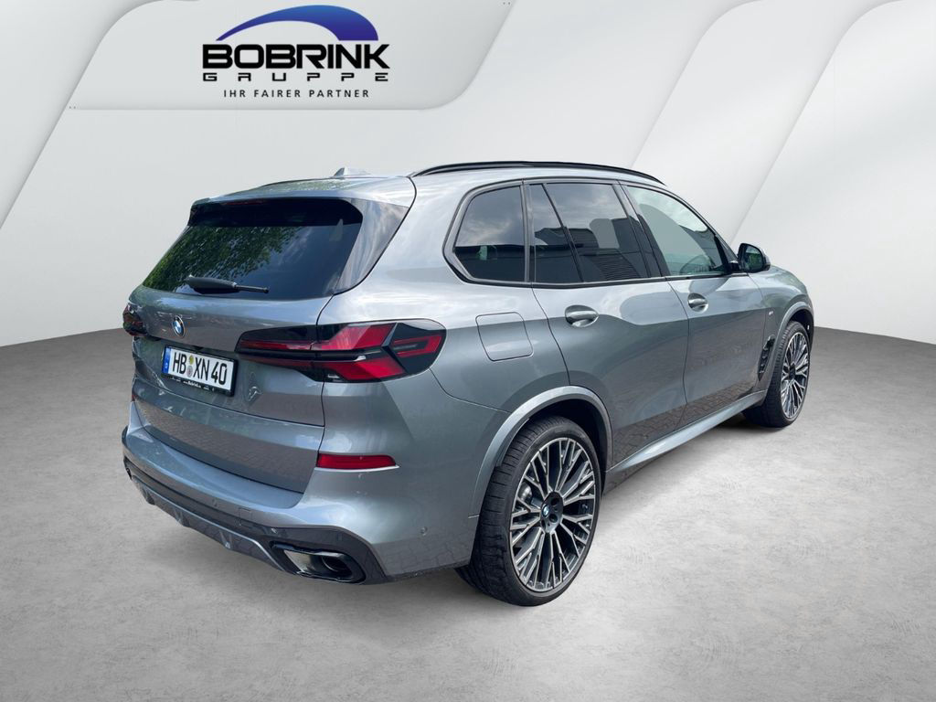BMW X5 xDrive30d M Sport AHK Pano Massage Gestikst.
