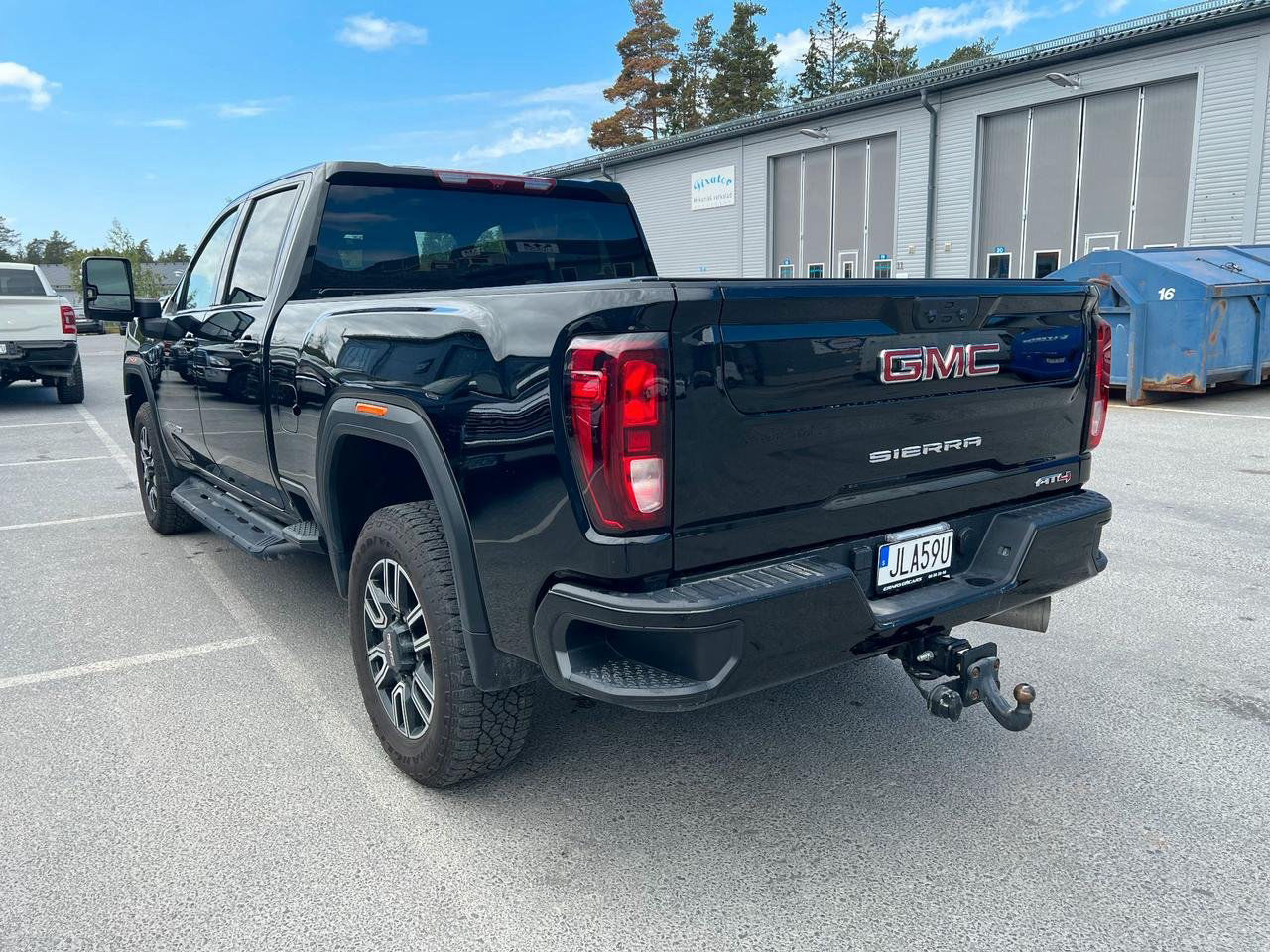GMC Sierra 2500 HD AT4 6.6L V8 Duramax 4WD Automat