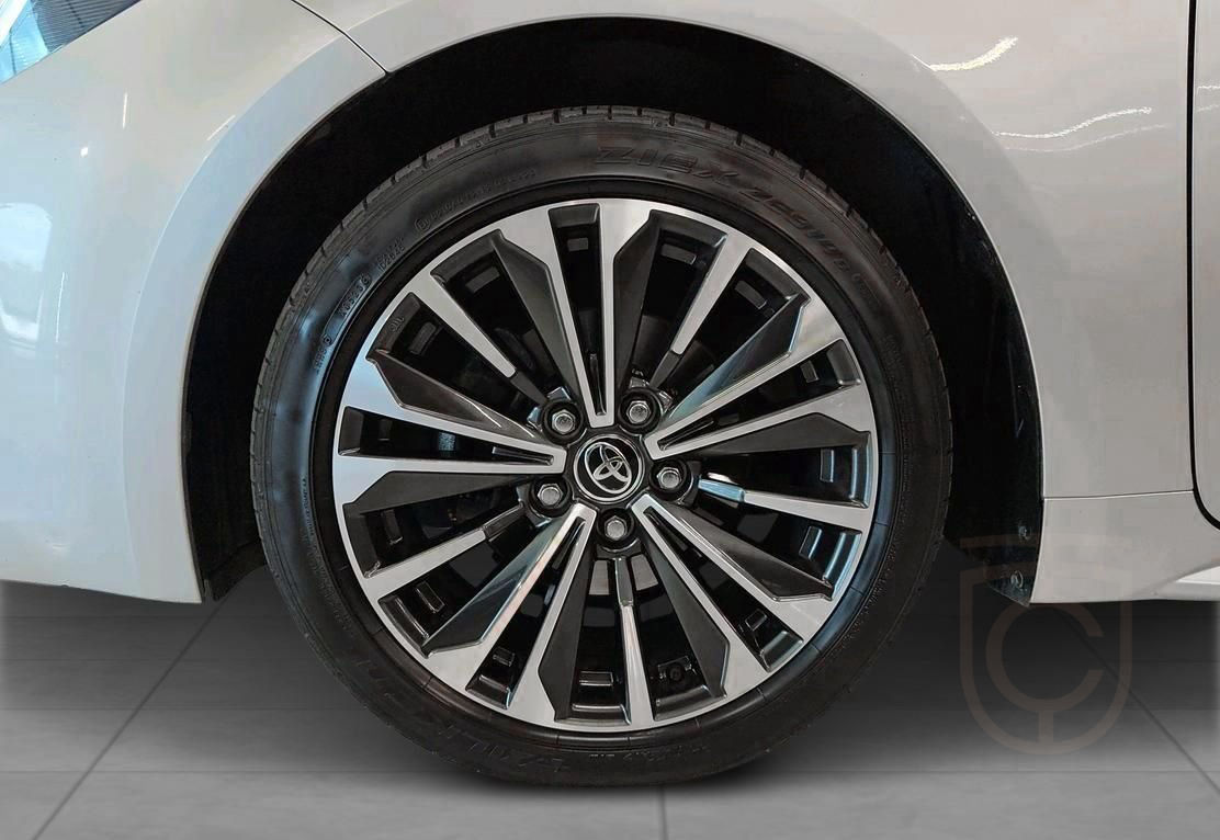 Toyota Corolla 1.8 Touring Sports Style Plus