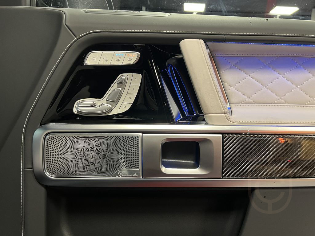 Mercedes-Benz G 63 AMG PROD2025 TV FACELIFT A22 CARBON KEYLESS
