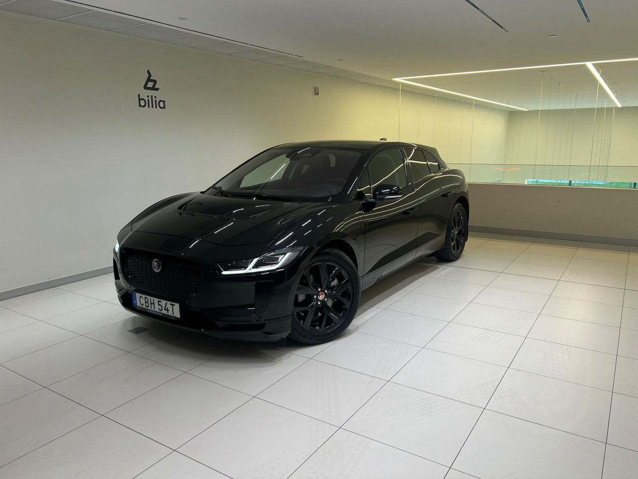 Jaguar I-Pace EV400