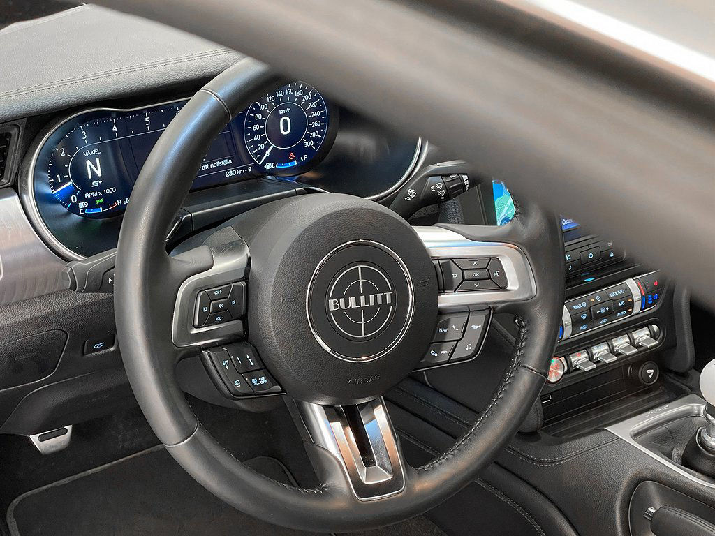 Ford Mustang Bullitt 5.0 V8 460hk