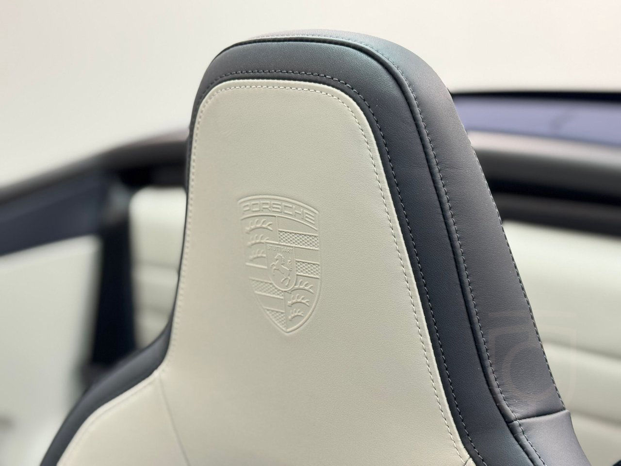 Porsche 911 992 Carrera GTS Cab