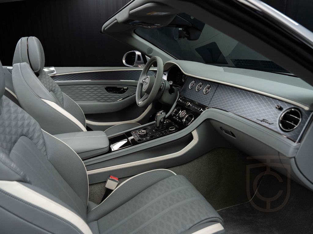Bentley Continental GTC Speed