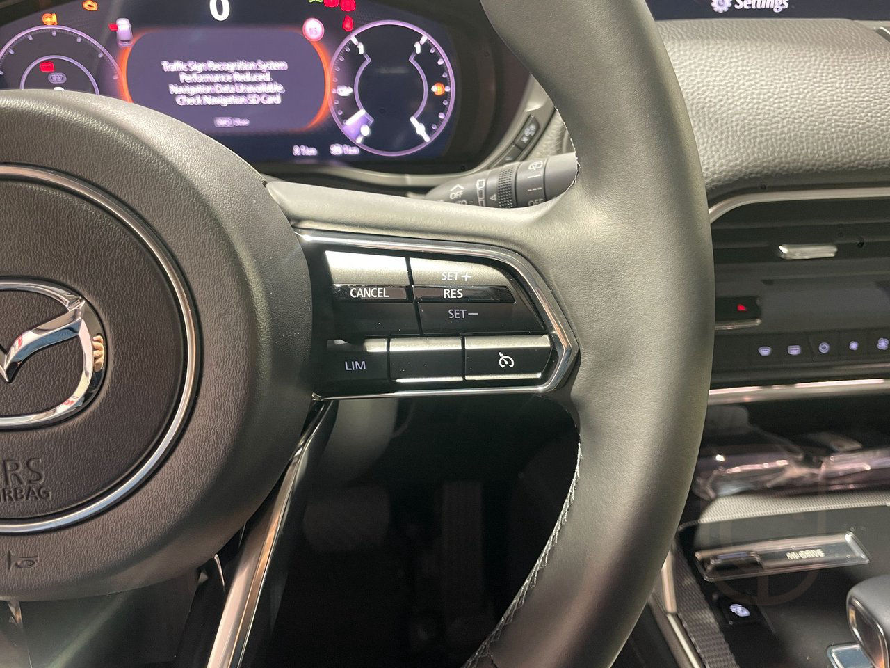 Mazda CX-80 PHEV Exclusive-line AWD Automat / skladový vůz