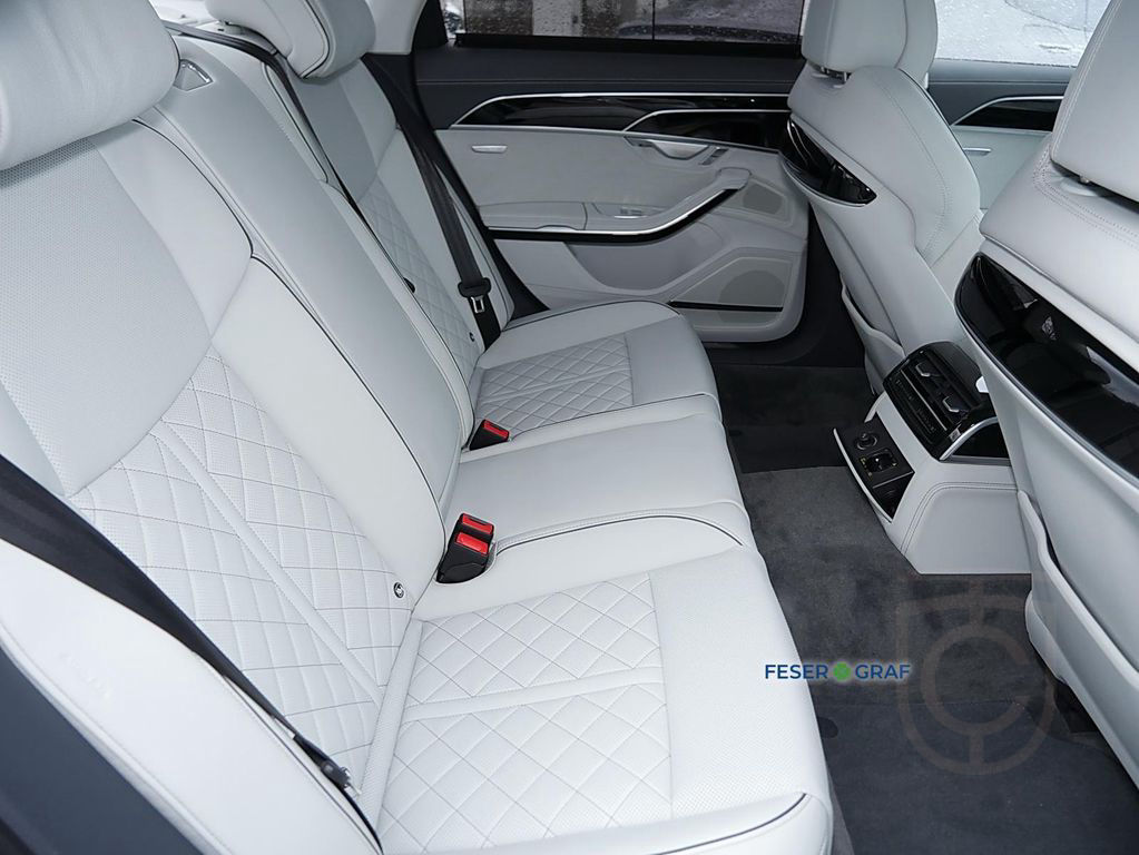 Audi S8 TFSI ACC AHK B&O Matrix Navi Pano Standh.