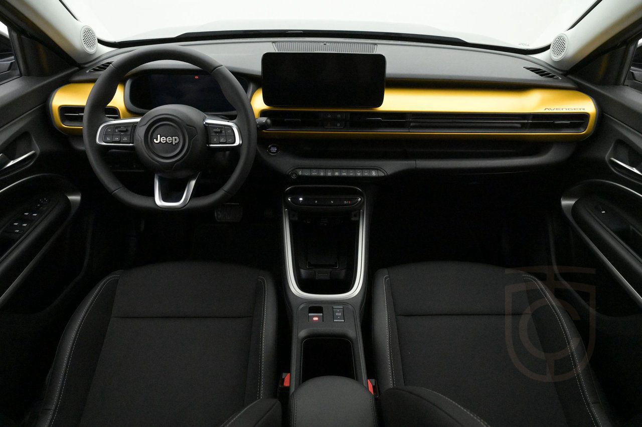 Jeep Avenger Electric Summit LED AdapFart