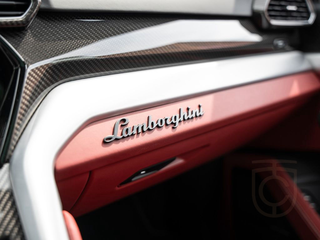 Lamborghini Urus S | Carbon Interior | Night Vision