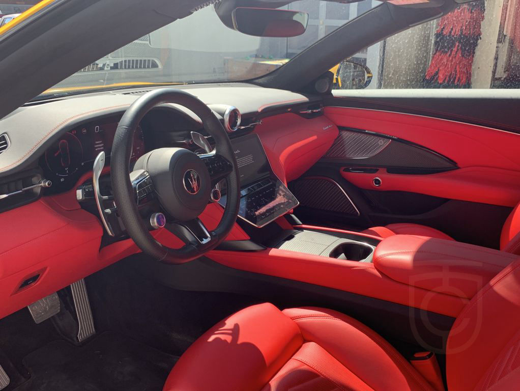 Maserati GranTurismo Trofeo 404 kW 3.0 V6 AWD |360°|HUD|