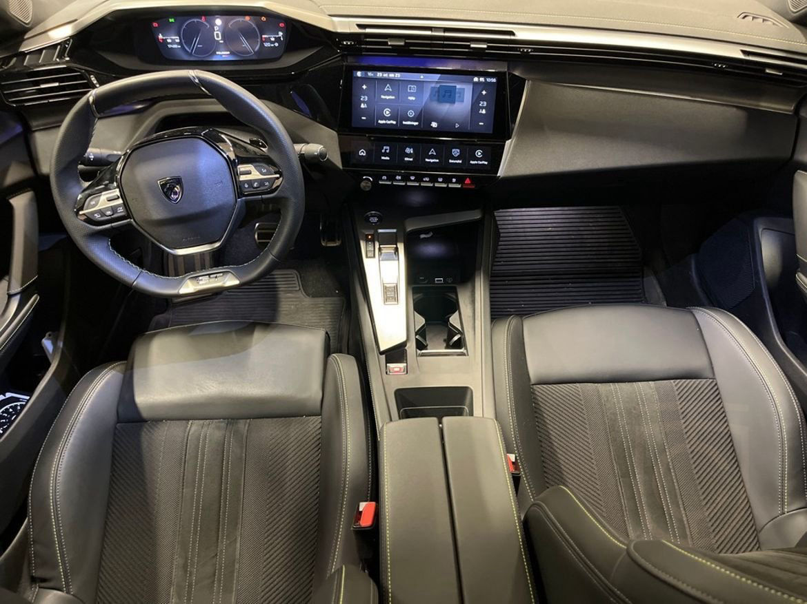 Peugeot 408 GT PureTech