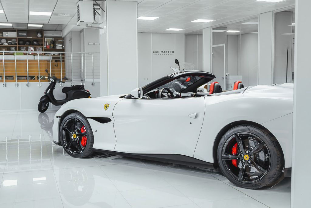 Ferrari Portofino M *BRANDNEW*PPF SATIN*
