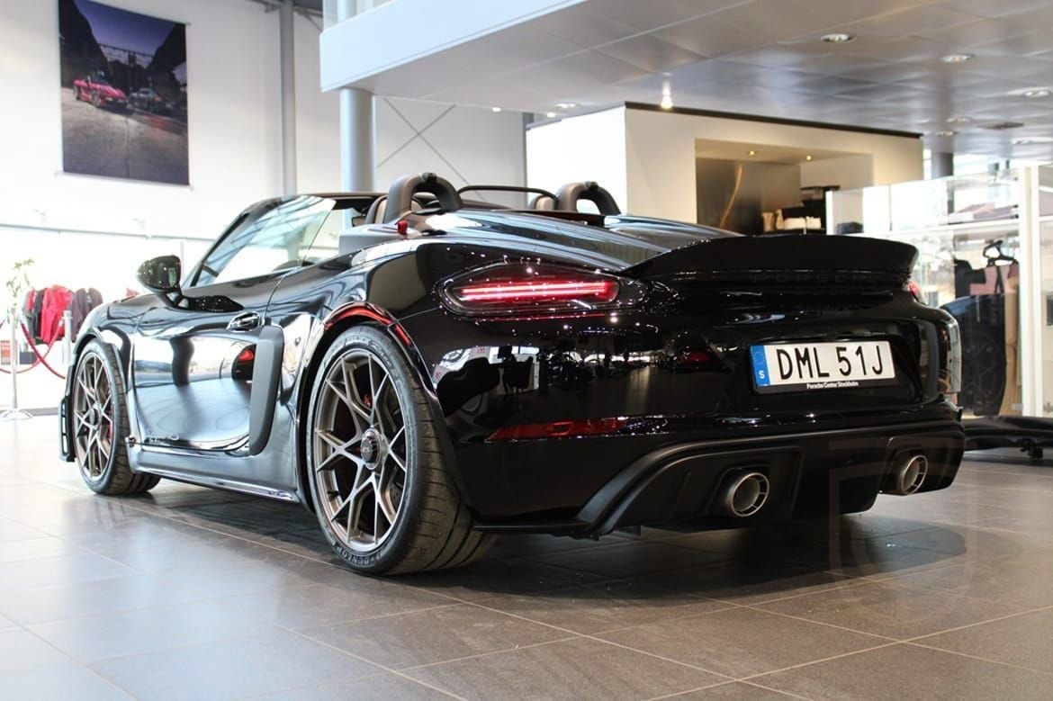 Porsche 718 Spyder RS