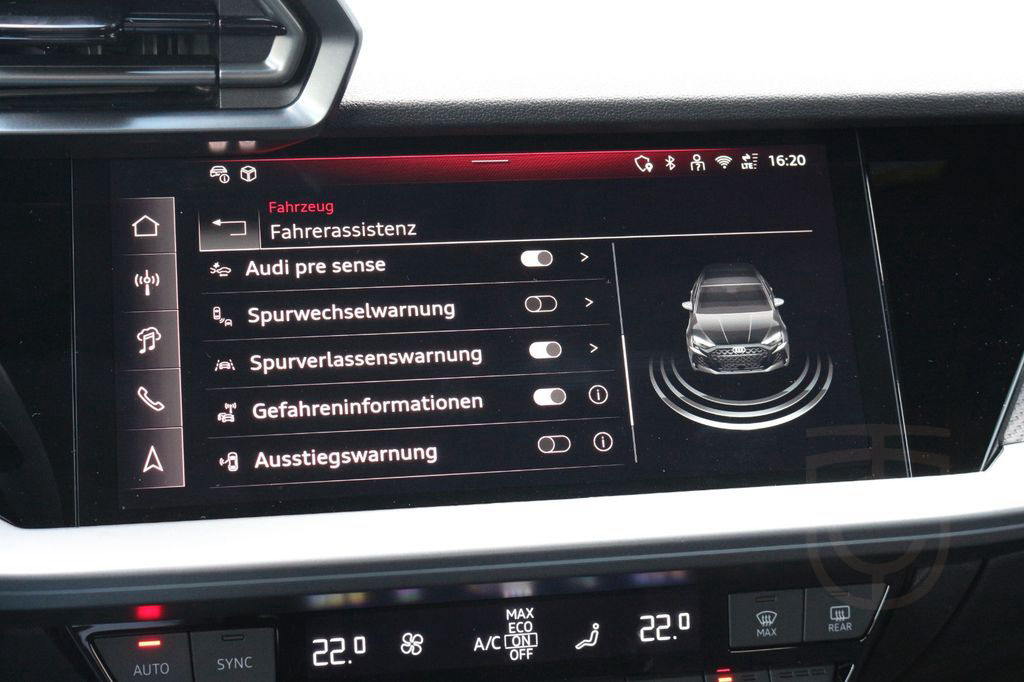 Audi RS3 Sportback/Pano/Matrix/Sportabg/Sonos/Schale