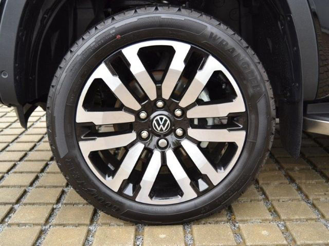 Volkswagen Amarok 3.0 TDI 241 PS 4M Autom. Aventura HARDTOP