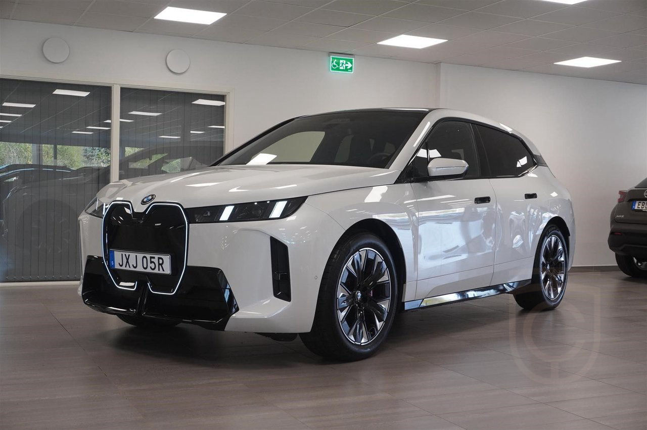 BMW iX xDrive60 M Sport Pro Supercharged Ed
