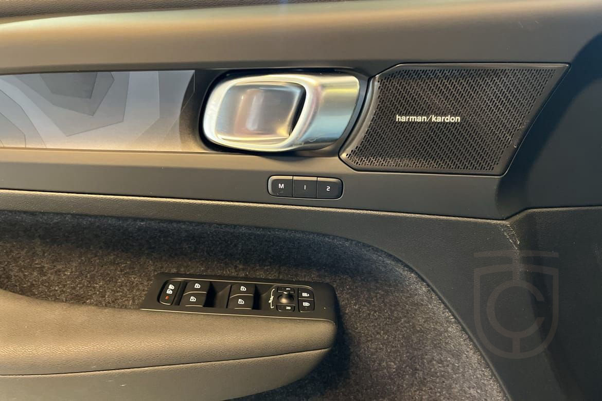 Volvo XC40 Recharge Single Motor Extended Range Ultimate