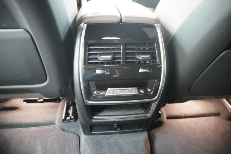 BMW X6 M Competition *TOP AUSSTATTUNG*