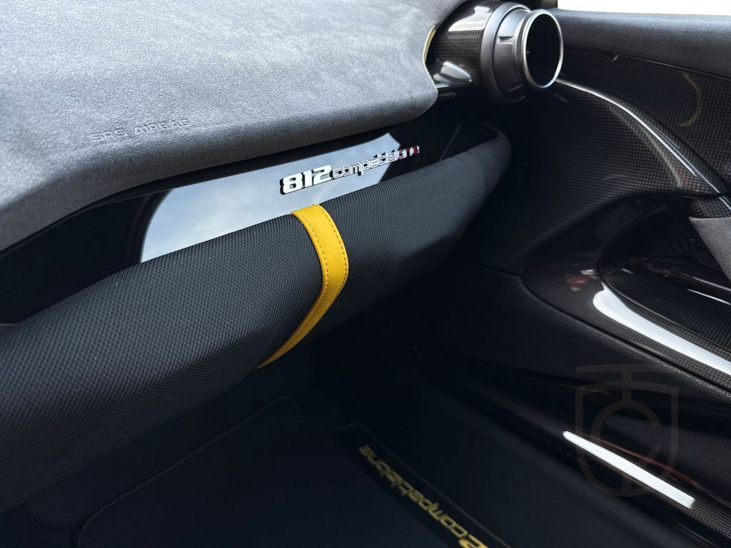 Ferrari 812 Competizione