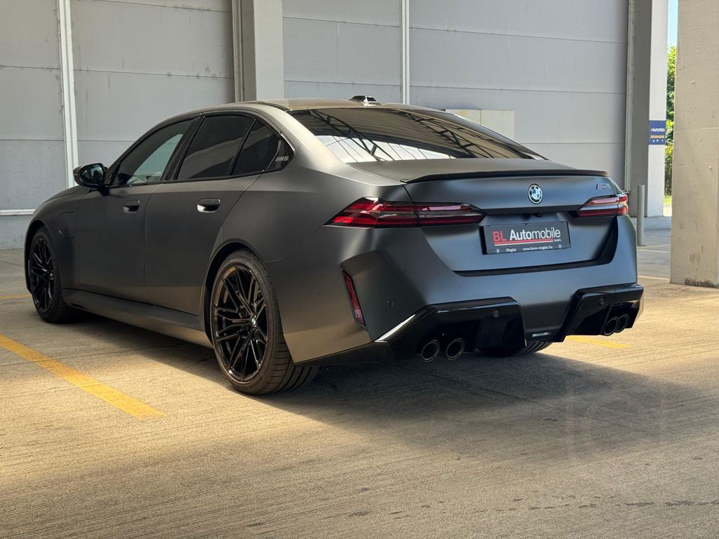 BMW M5 CARBON.BOWERS.SITZBELÜFT.360°DR.ASS.PRO.