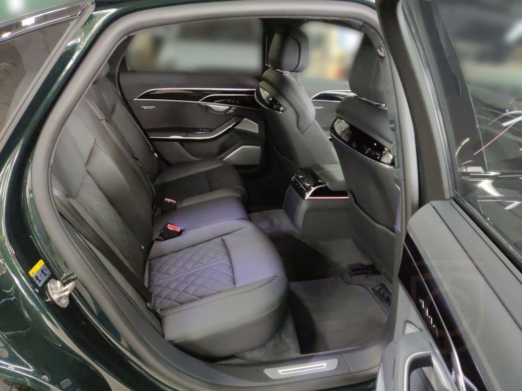 Audi S8 PANO B&O Advanced Sitzbelüftung Leder Exclusi