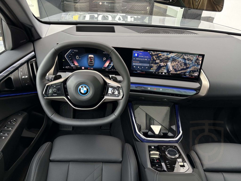BMW X3 30e xDrive HuD PANO DA PROF PA+ H/K 19"