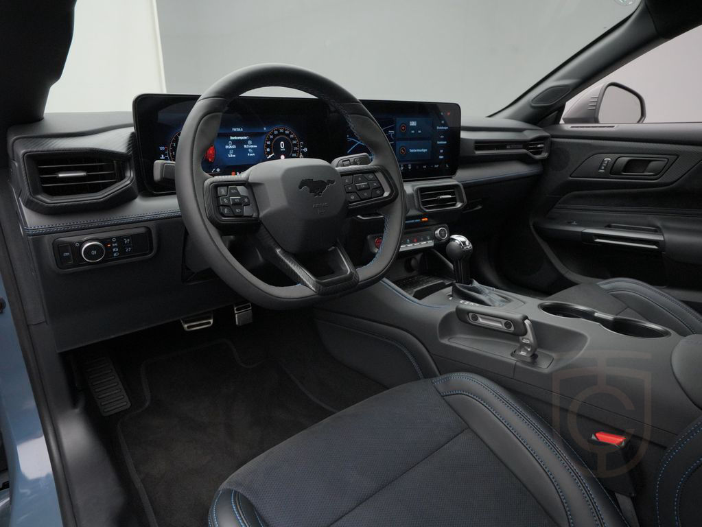 Ford Mustang Dark Horse Coupé V8 454PS Aut. -14%*