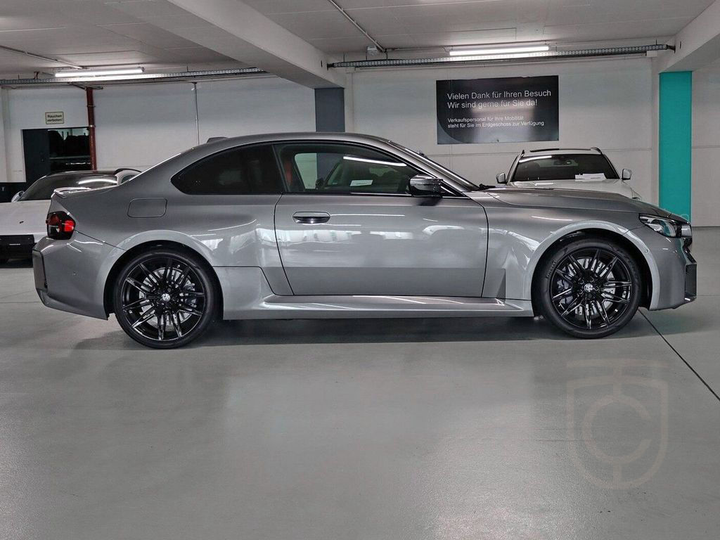 BMW M2 Coupé > neustes Modell <