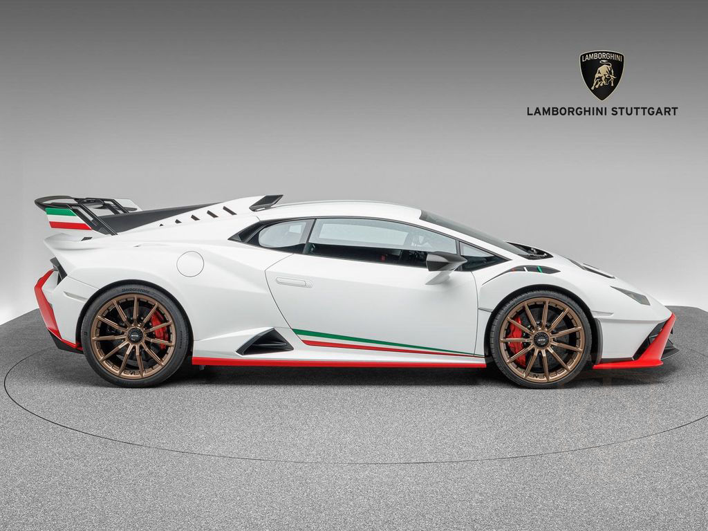 Lamborghini Huracán STO