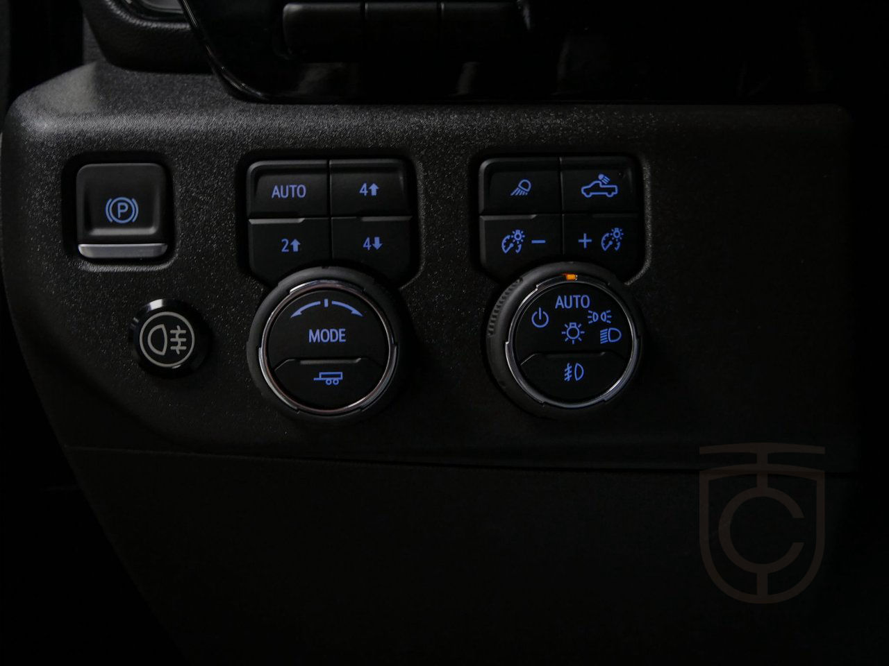 Chevrolet Silverado ZR2 6.2L V8