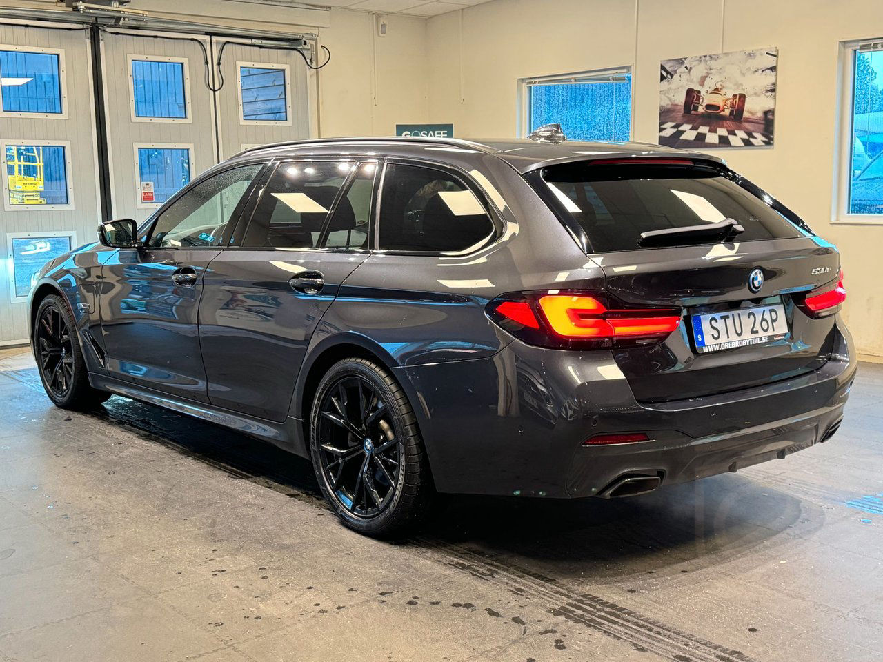 BMW 530e Touring M Sport Innovation