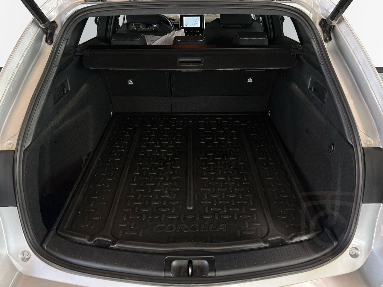 Toyota Corolla TREK Hybrid e-CVT Trek