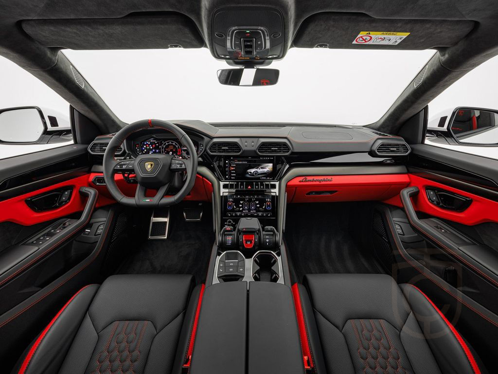 Lamborghini Urus S