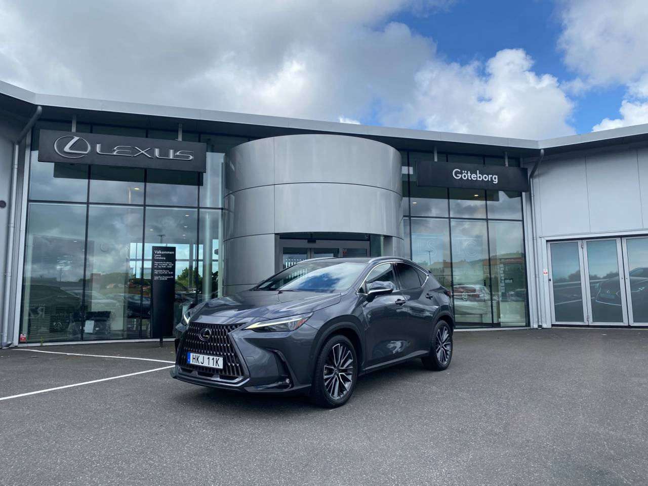 Lexus NX NX450h+ AWD Luxury