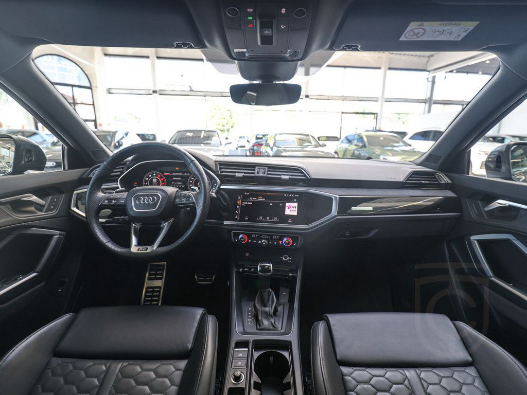 Audi RS Q3 Sportback Black quattro S tronic ACC PANO