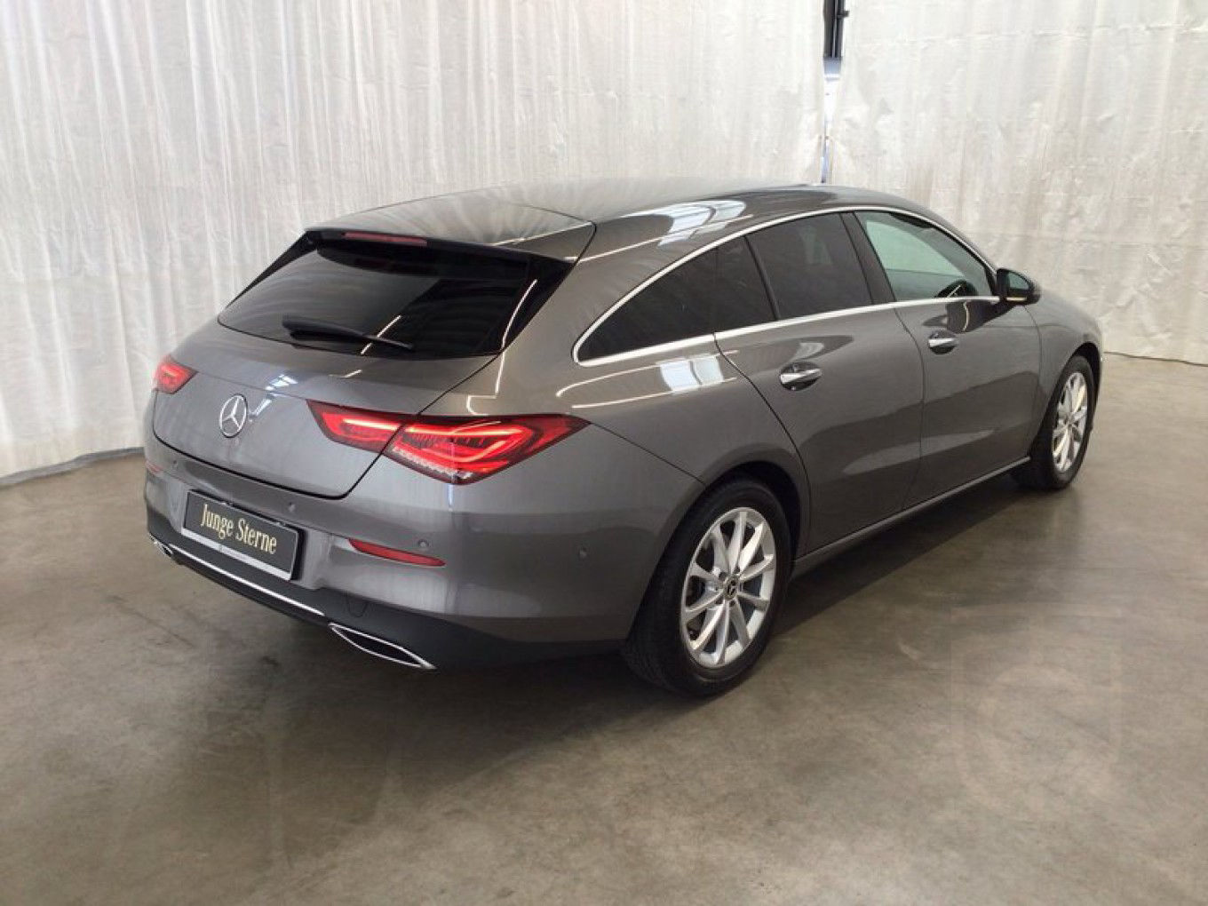 Mercedes-Benz CLA 180 d Shooting Brake