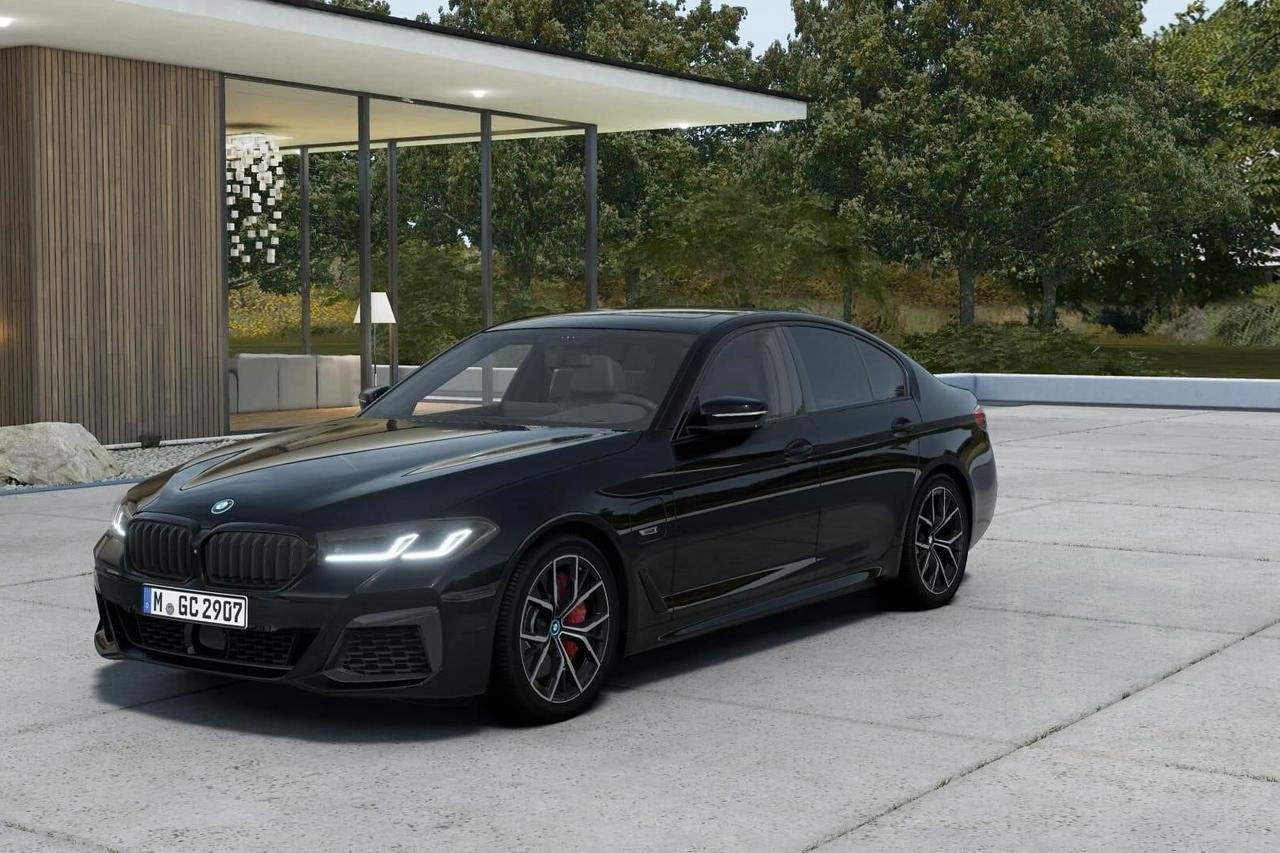 BMW 545 e xDrive M-Sport