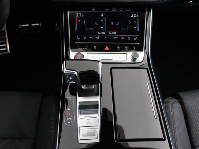 Audi S8 4.0 TFSI quattro 360° MATRIX-LED PANO STANDHZ