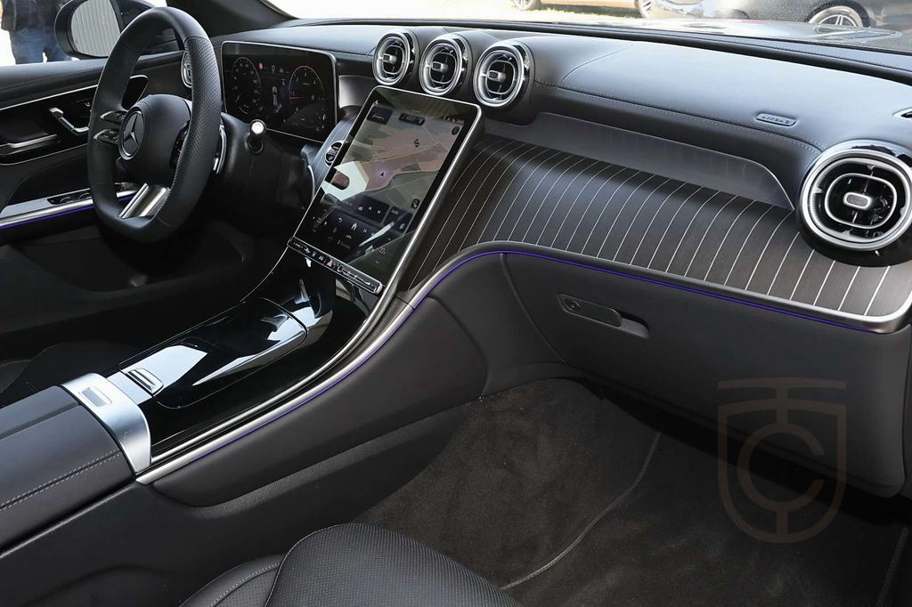 Mercedes-Benz GLC 300 d 4M AMG Standhz.+DIG-LED+Pano+AHK+Distr