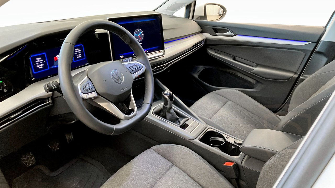 Volkswagen Golf LIFE TSI