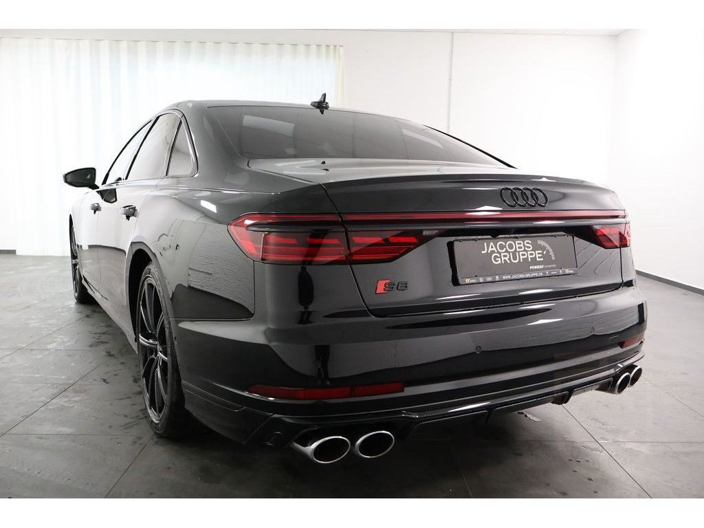 Audi S8 4.0 TFSI quattro Navi,HD-Matrix,HUD,B&O